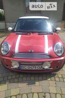 Хэтчбек MINI Hatch 2005 в Ужгороде