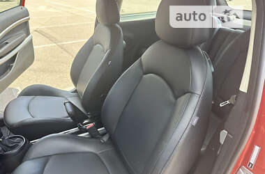 Хэтчбек MINI Hatch 2013 в Киеве