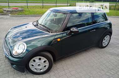 Хетчбек MINI Hatch 2010 в Радивиліві