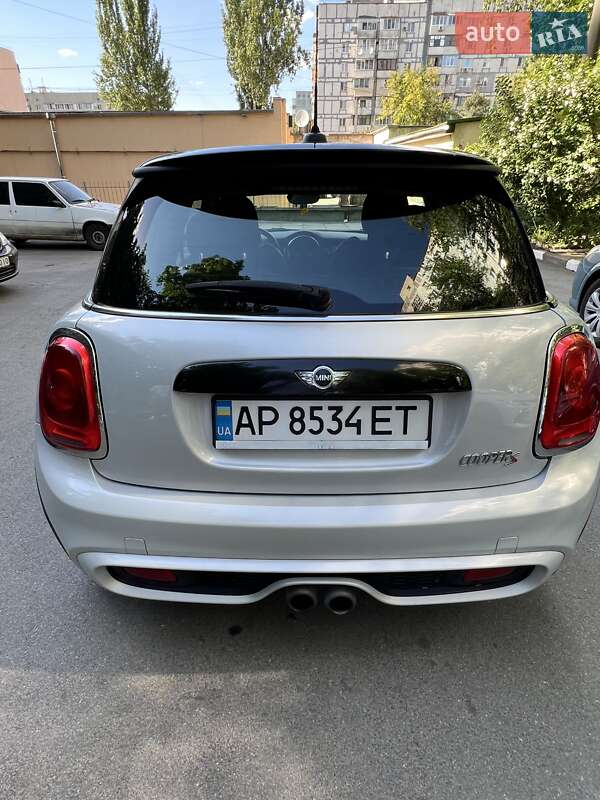 Хетчбек MINI Hatch 2014 в Запоріжжі
