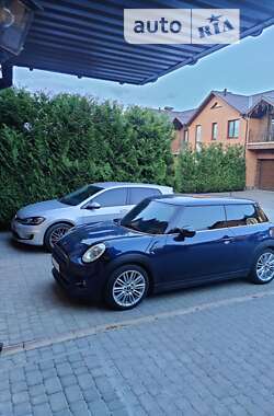 Хэтчбек MINI Hatch 2014 в Виннице