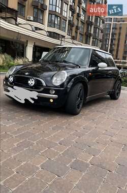 Хетчбек MINI Hatch 2002 в Чернігові