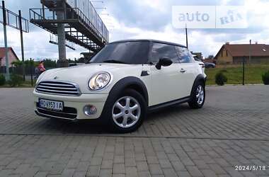 Хетчбек MINI Hatch 2009 в Мукачевому