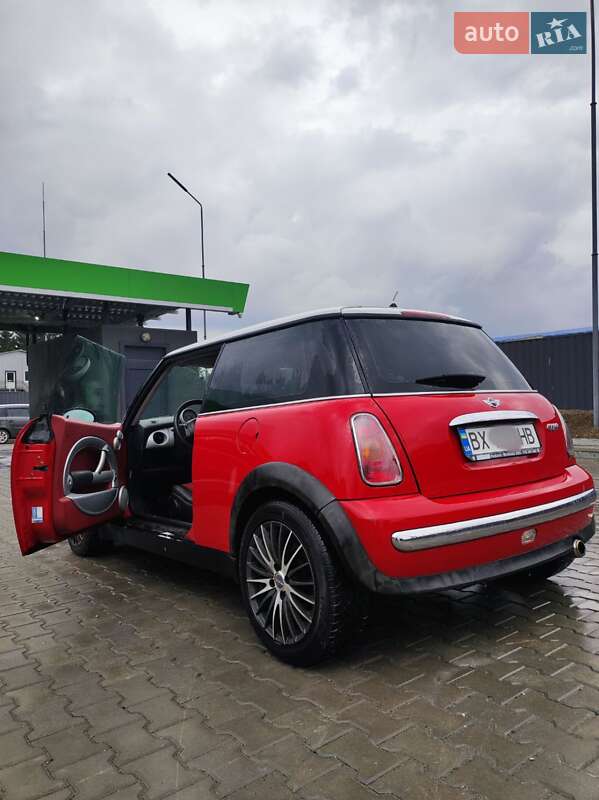 Хэтчбек MINI Hatch 2002 в Каменец-Подольском