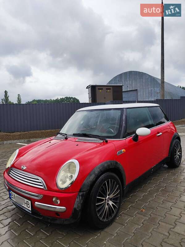 Хэтчбек MINI Hatch 2002 в Каменец-Подольском