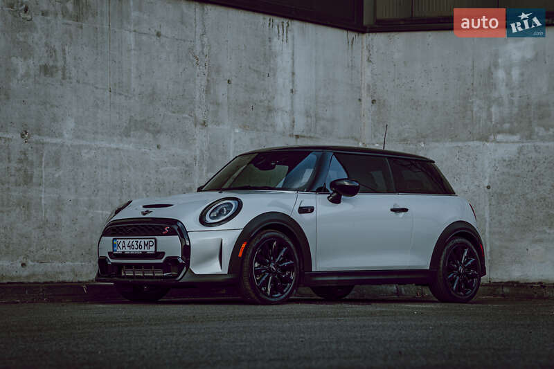 Хетчбек MINI Hatch 2021 в 