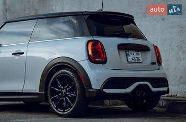 Хетчбек MINI Hatch 2021 в Києві