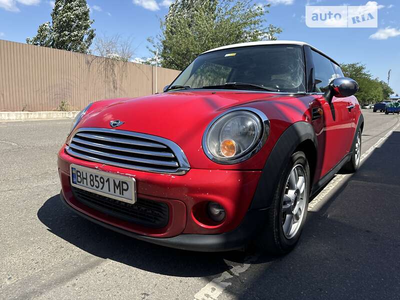 Хетчбек MINI Hatch 2013 в Одесі