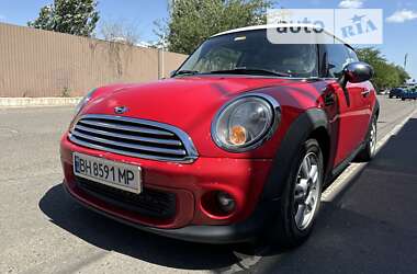 Хетчбек MINI Hatch 2013 в Одесі