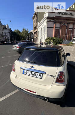 Хэтчбек MINI Hatch 2011 в Одессе