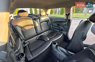 Хетчбек MINI Hatch 2015 в 