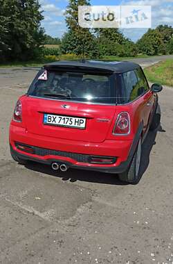 Хэтчбек MINI Hatch 2010 в Здолбунове