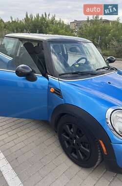 Хэтчбек MINI Hatch 2011 в Дубно