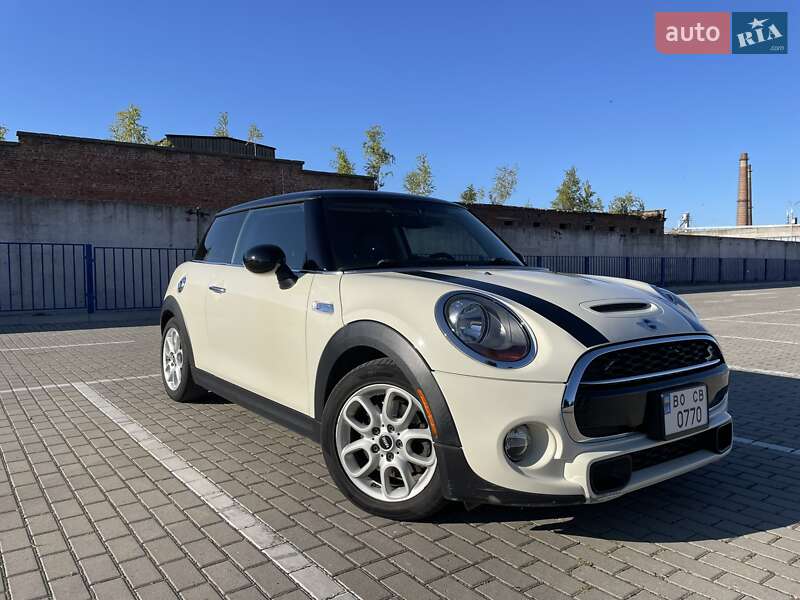 Хэтчбек MINI Hatch 2014 в Тернополе