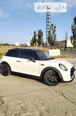 Хетчбек MINI Hatch 2014 в Одесі