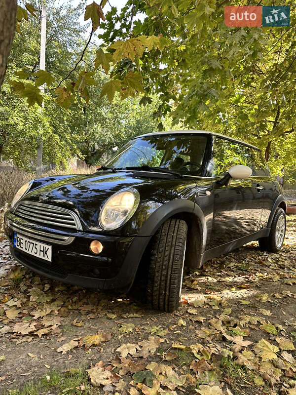 Хетчбек MINI Hatch 2004 в Миколаєві