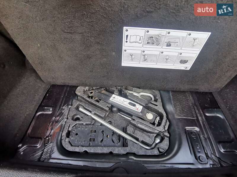 Хетчбек MINI Hatch 2013 в Миколаєві фото 18 Хетчбек MINI Hatch 2013 в Миколаєві