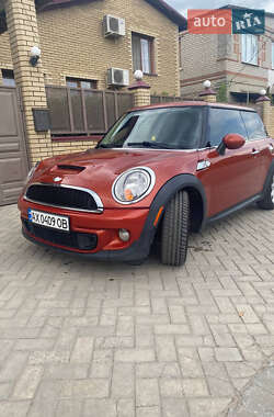 Хэтчбек MINI Hatch 2011 в Харькове