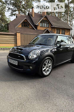 Хэтчбек MINI Hatch 2008 в Чернигове