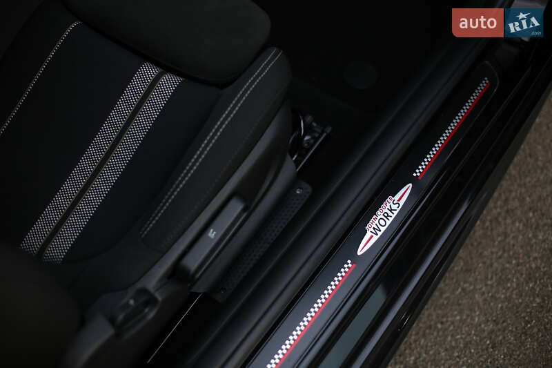 Хетчбек MINI Hatch 2018 в Києві фото 26 Хетчбек MINI Hatch 2018 в Києві