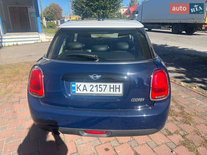 Хетчбек MINI Hatch 2015 в Звягелі