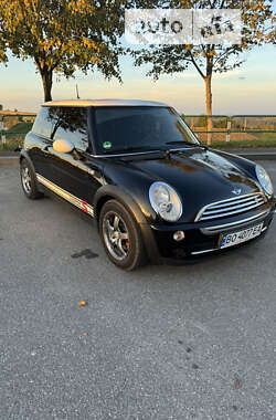 Хэтчбек MINI Hatch 2005 в Кременце