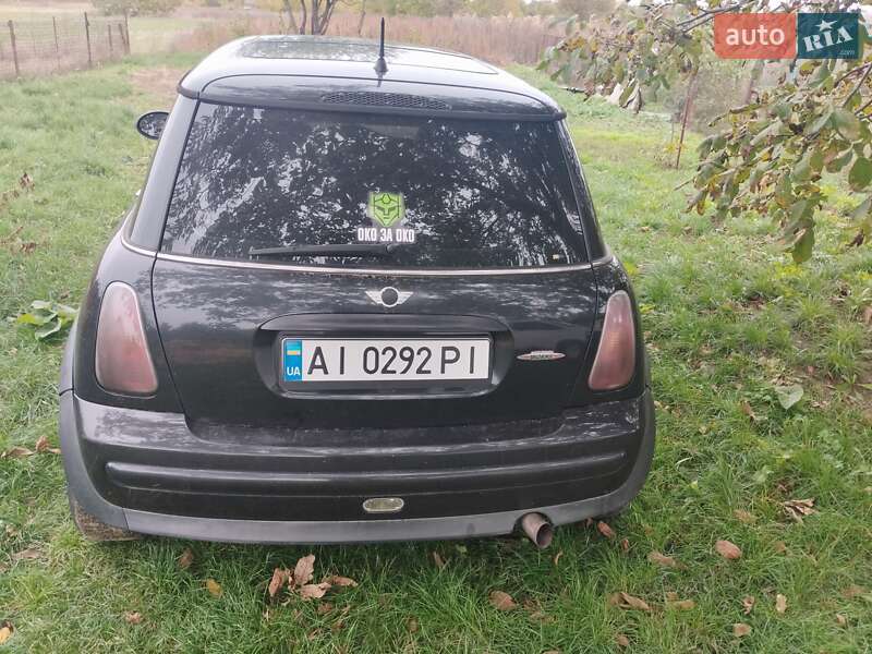 Хэтчбек MINI Hatch 2002 в Киеве