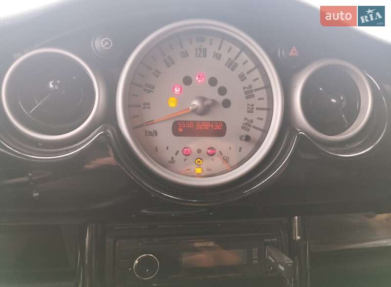 Хэтчбек MINI Hatch 2002 в Киеве