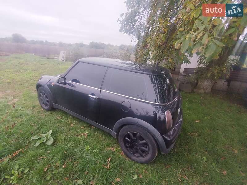Хетчбек MINI Hatch 2002 в Києві