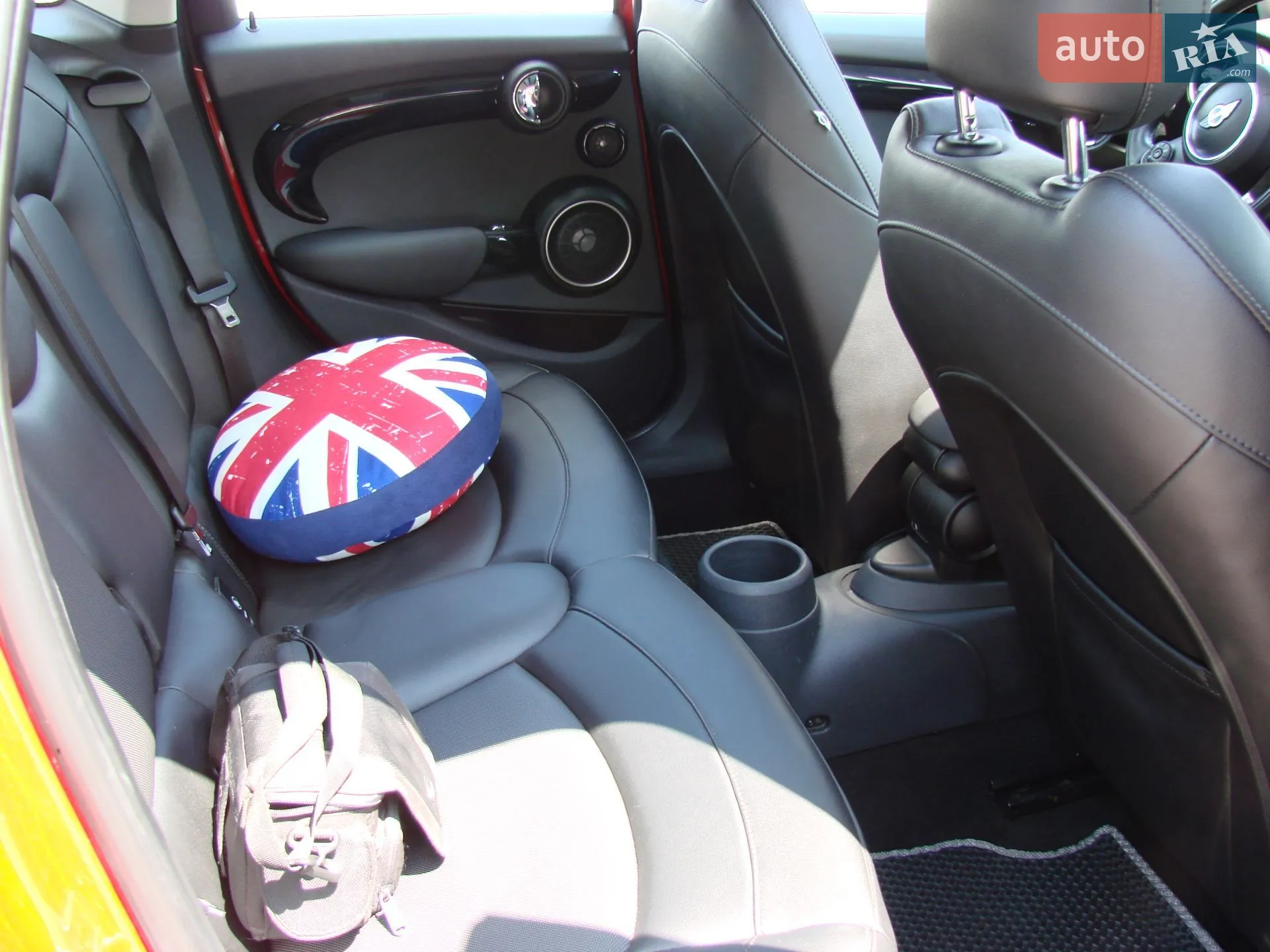 2015 MINI Hatch - мініатюра 16