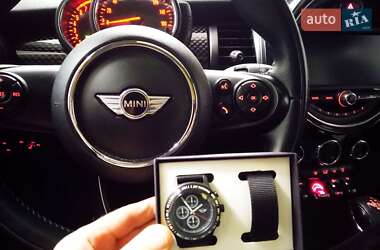 Хетчбек MINI Hatch 2015 в Києві