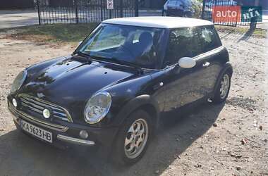 Хэтчбек MINI Hatch 2002 в Ирпене