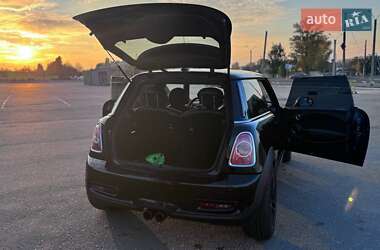 Хэтчбек MINI Hatch 2010 в 