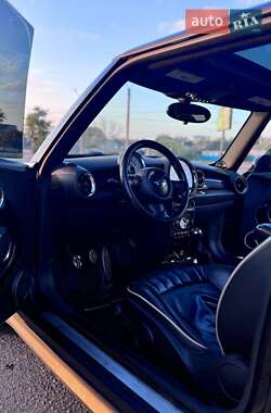 Хэтчбек MINI Hatch 2010 в 