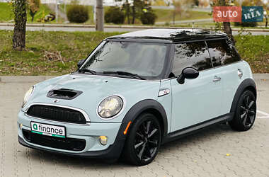 Хетчбек MINI Hatch 2013 в 