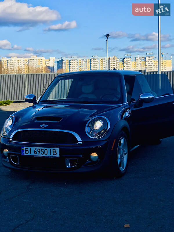 Хетчбек MINI Hatch 2012 в Полтаві