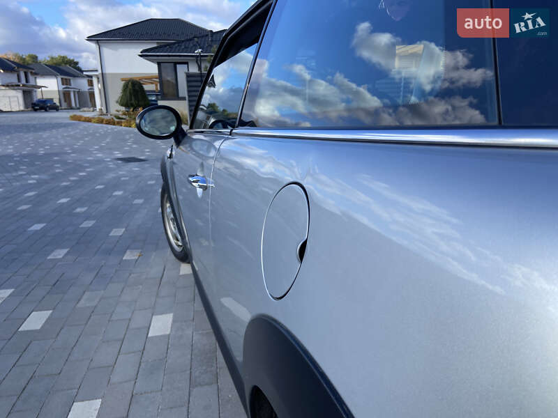 Хэтчбек MINI Hatch 2007 в Киеве