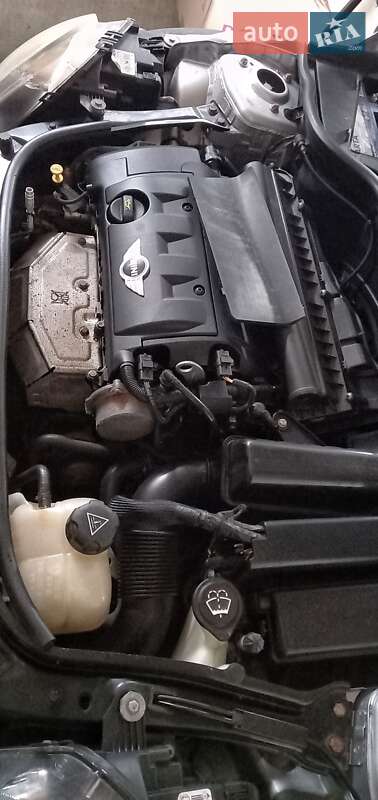 Хетчбек MINI Hatch 2007 в Котельві