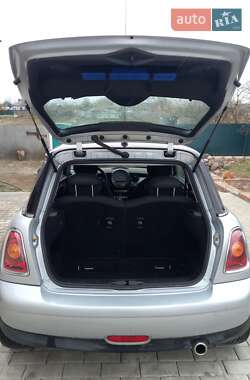 Хэтчбек MINI Hatch 2007 в Котельве фото 12 Хэтчбек MINI Hatch 2007 в Котельве