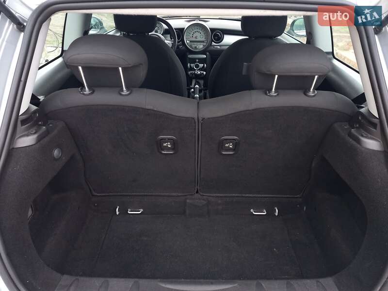 Хэтчбек MINI Hatch 2007 в Котельве фото 13 Хэтчбек MINI Hatch 2007 в Котельве
