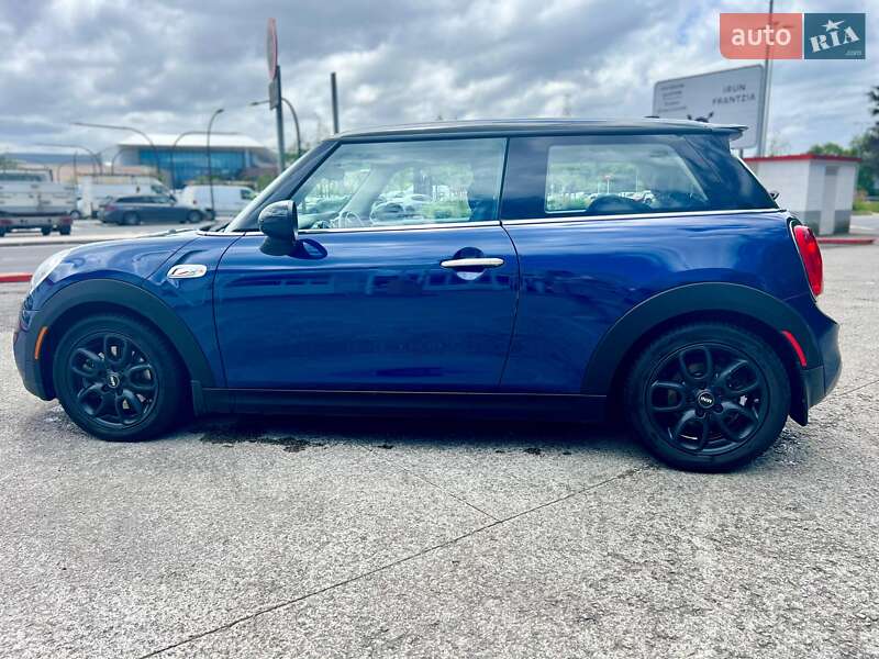 Хетчбек MINI Hatch 2015 в Кременчуці фото 5 Хетчбек MINI Hatch 2015 в Кременчуці