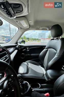 Хетчбек MINI Hatch 2015 в Кременчуці