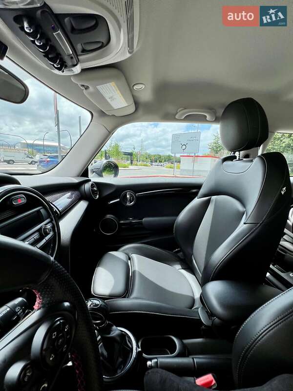 Хетчбек MINI Hatch 2015 в Кременчуці фото 7 Хетчбек MINI Hatch 2015 в Кременчуці