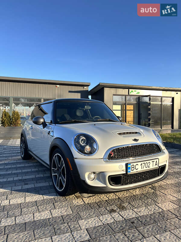 Хетчбек MINI Hatch 2012 в Львові