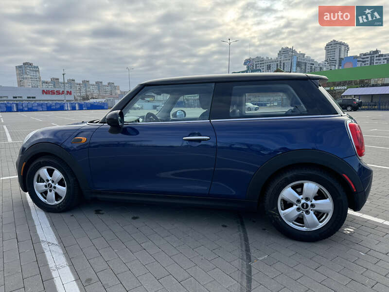 Хэтчбек MINI Hatch 2014 в Одессе