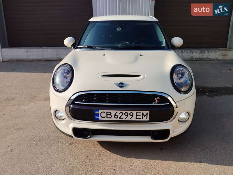 MINI Hatch 2018