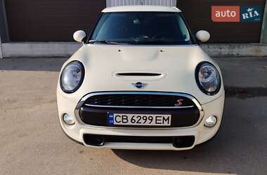Хэтчбек MINI Hatch 2018 в 