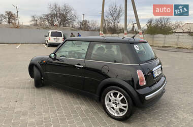 Хэтчбек MINI Hatch 2002 в Кременчуге