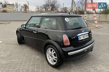 Хэтчбек MINI Hatch 2002 в Кременчуге