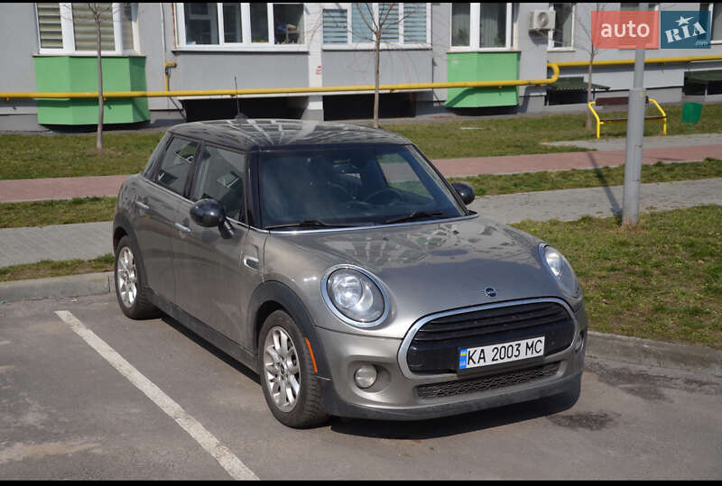 Хэтчбек MINI Hatch 2017 в 
